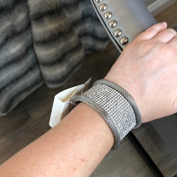 New sparkly and metal cuff - Picture 2 of 5